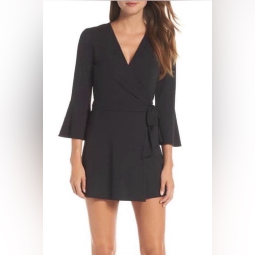 Lilly Pulitzer Black Karlie Wrap Romper, size M